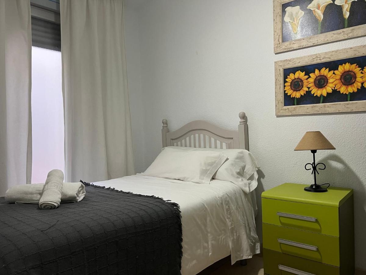 Apartamento La Torre Con Parking Gratuito Apartman Córdoba Kültér fotó
